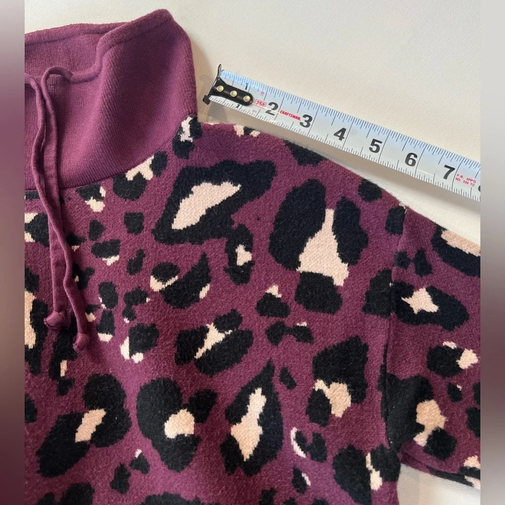 Lou & Grey Purple Cream Black Leopard Animal Print Hood - Picture 9 of 15